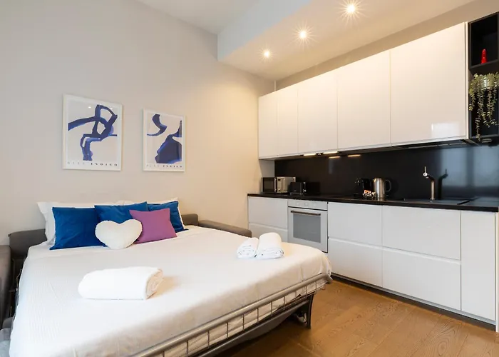 Apartment Arena Modern Milan